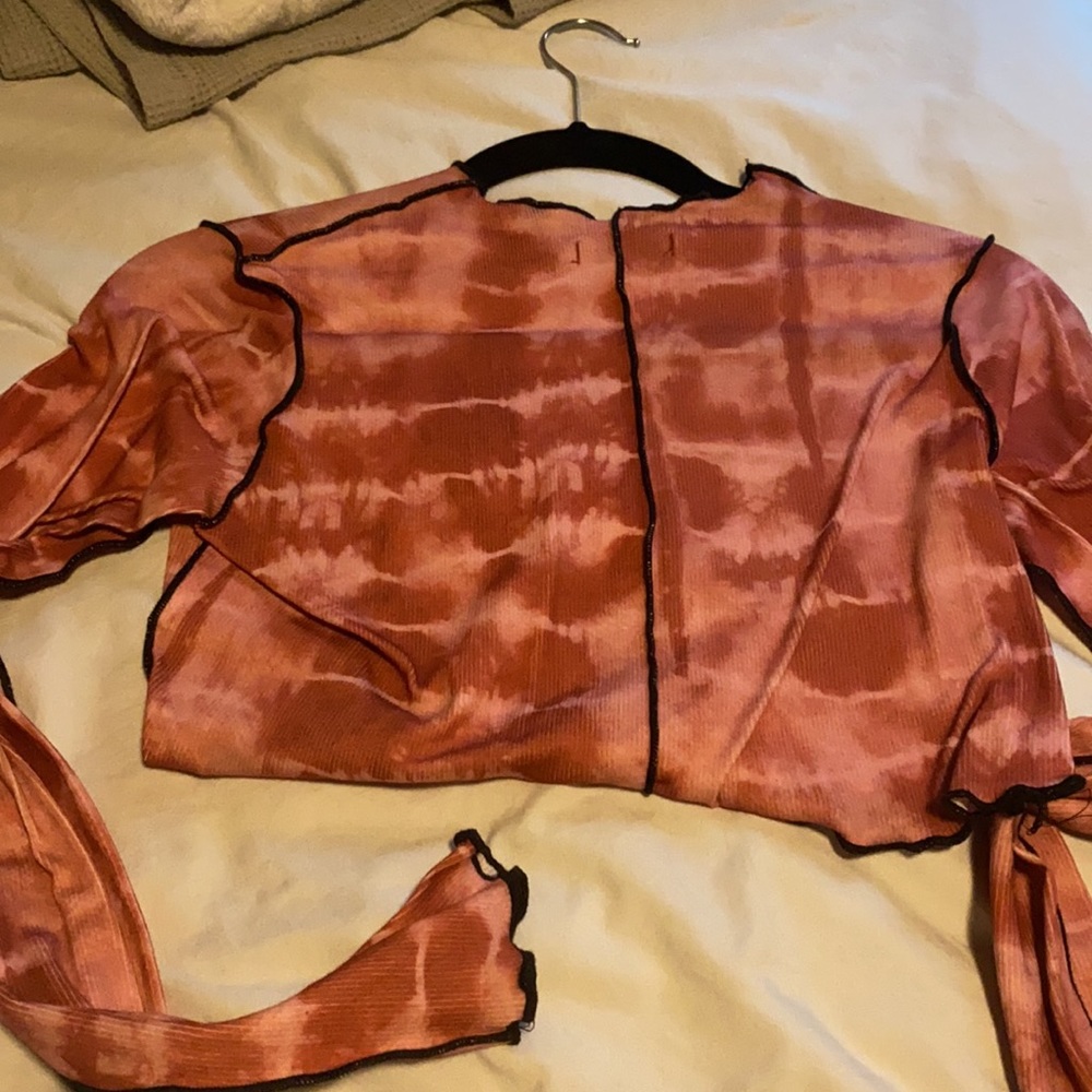 crop top - Picture 5 of 5